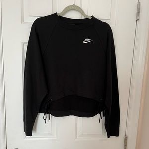 Mike Lace-Up Sweatshirt